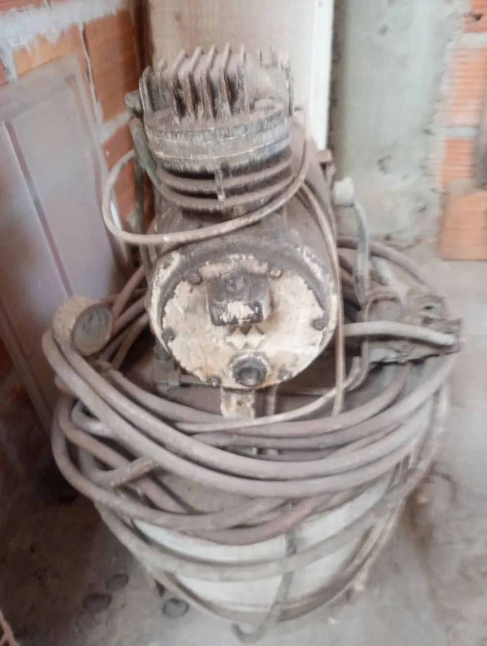 Compressor de ar para pintura - Usado - Foto 2