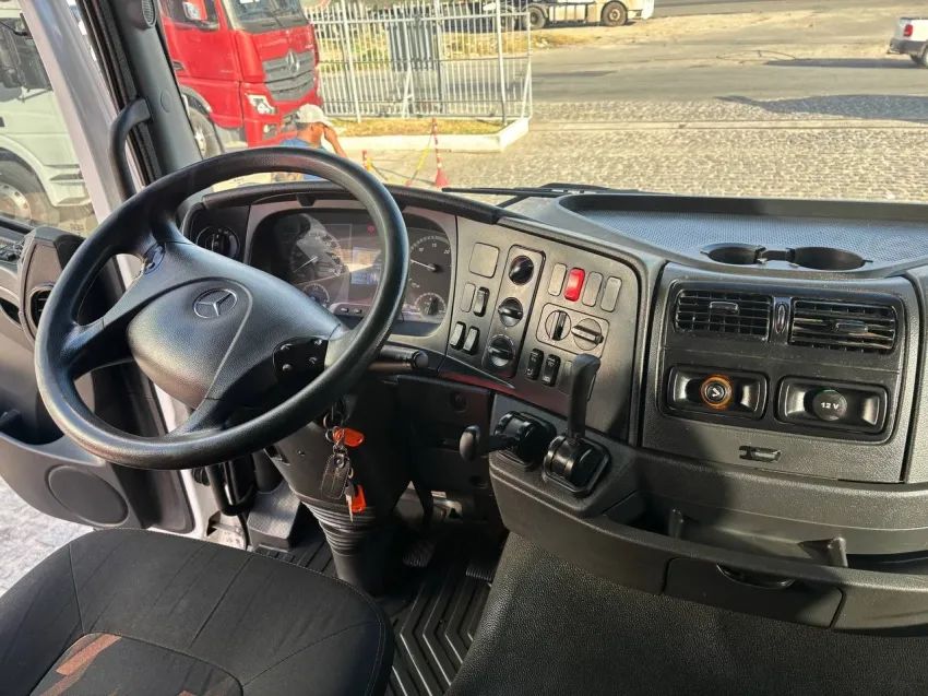 MERCEDES-BENZ AXOR 2544 440 6X2 2021/2021. - Foto 10