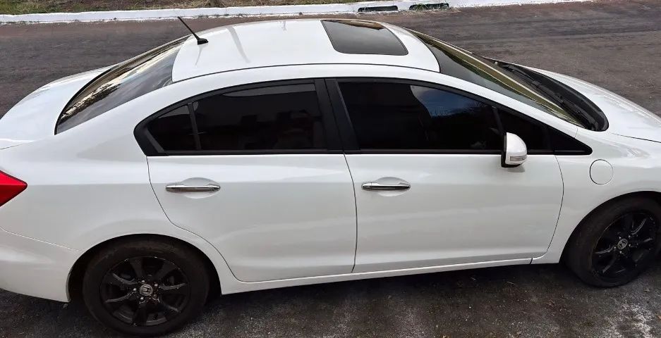 HONDA CIVIC EXS- 1.8 - 2013 - Foto 4