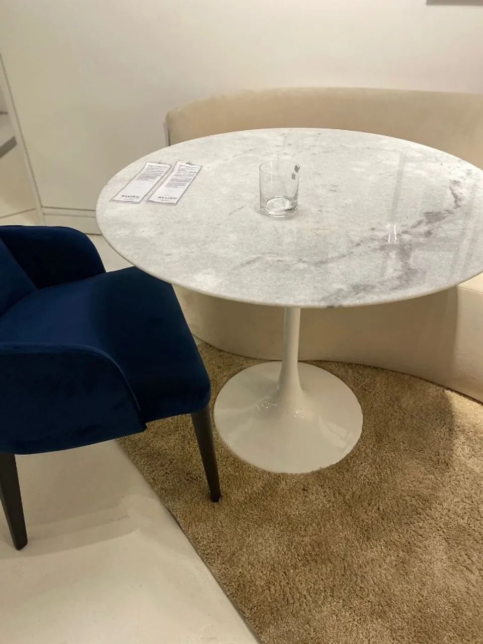 Mesa Tulipa com mármore 90cm Tok&stok  - Foto 2