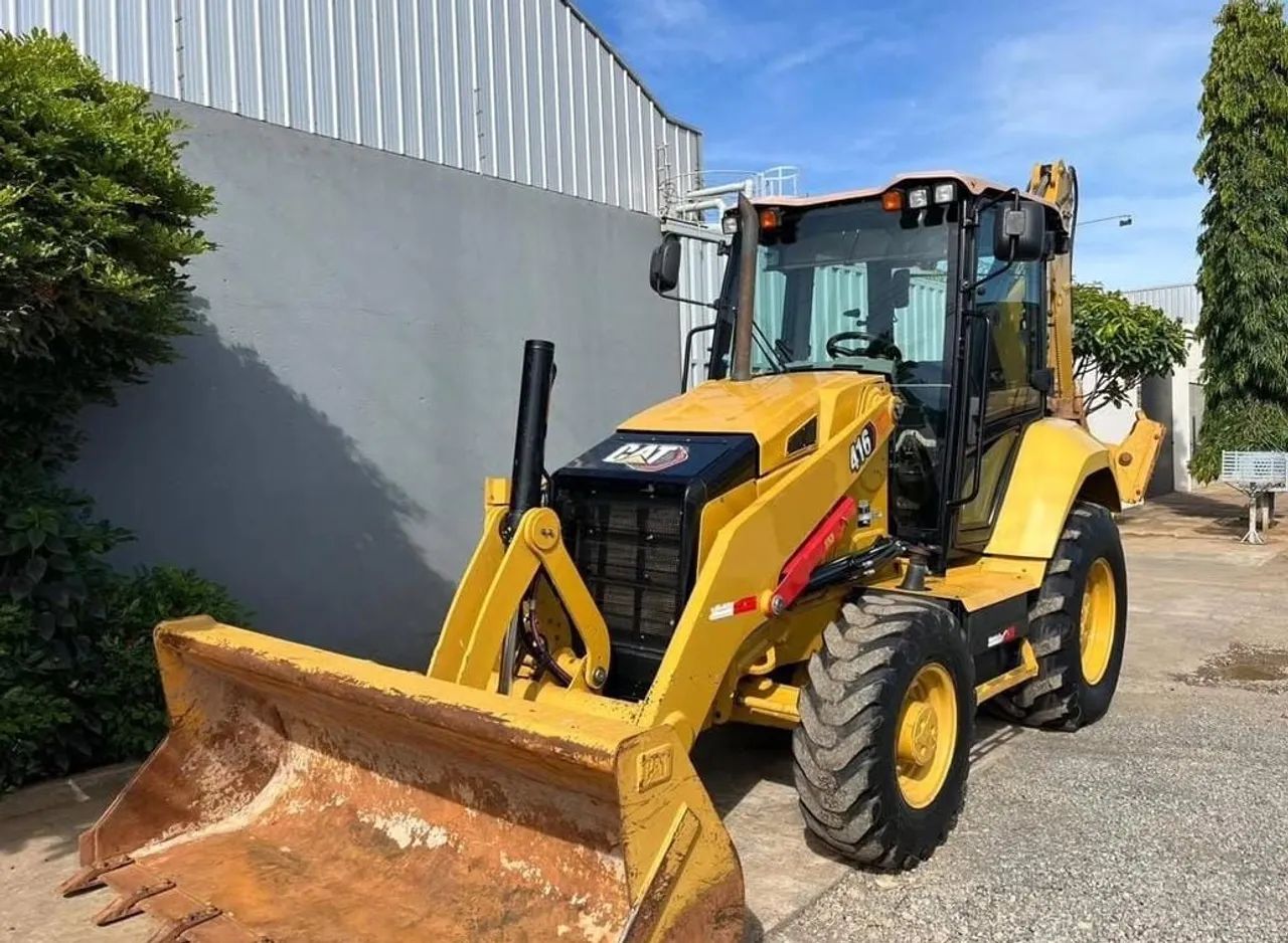 Retroescavadeira Caterpillar 416 2022 - Foto 3