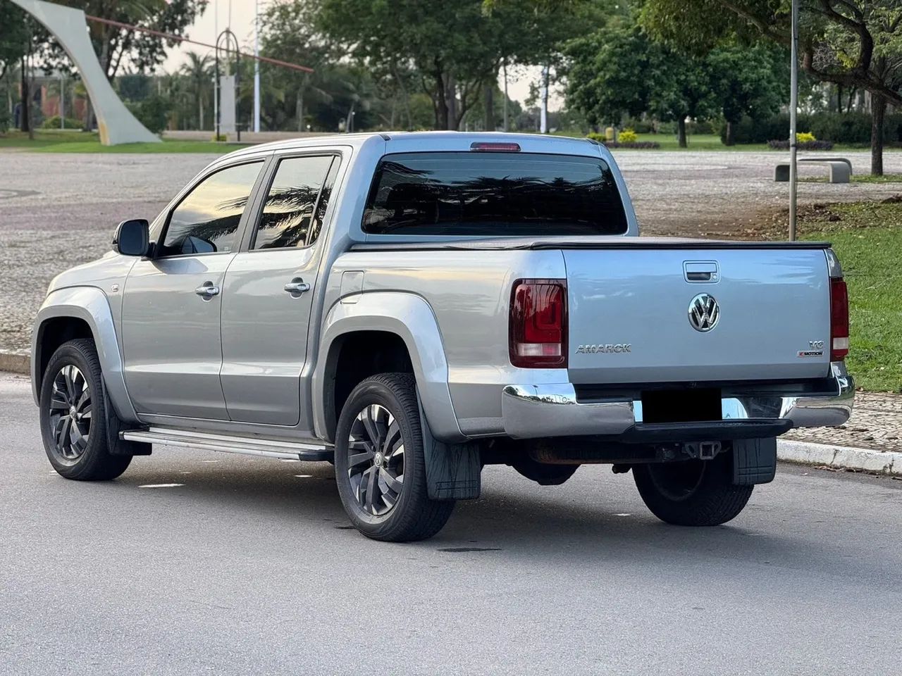 VW Amarok V6 Highline 3.0 TDI Aut. 2023 - Foto 2
