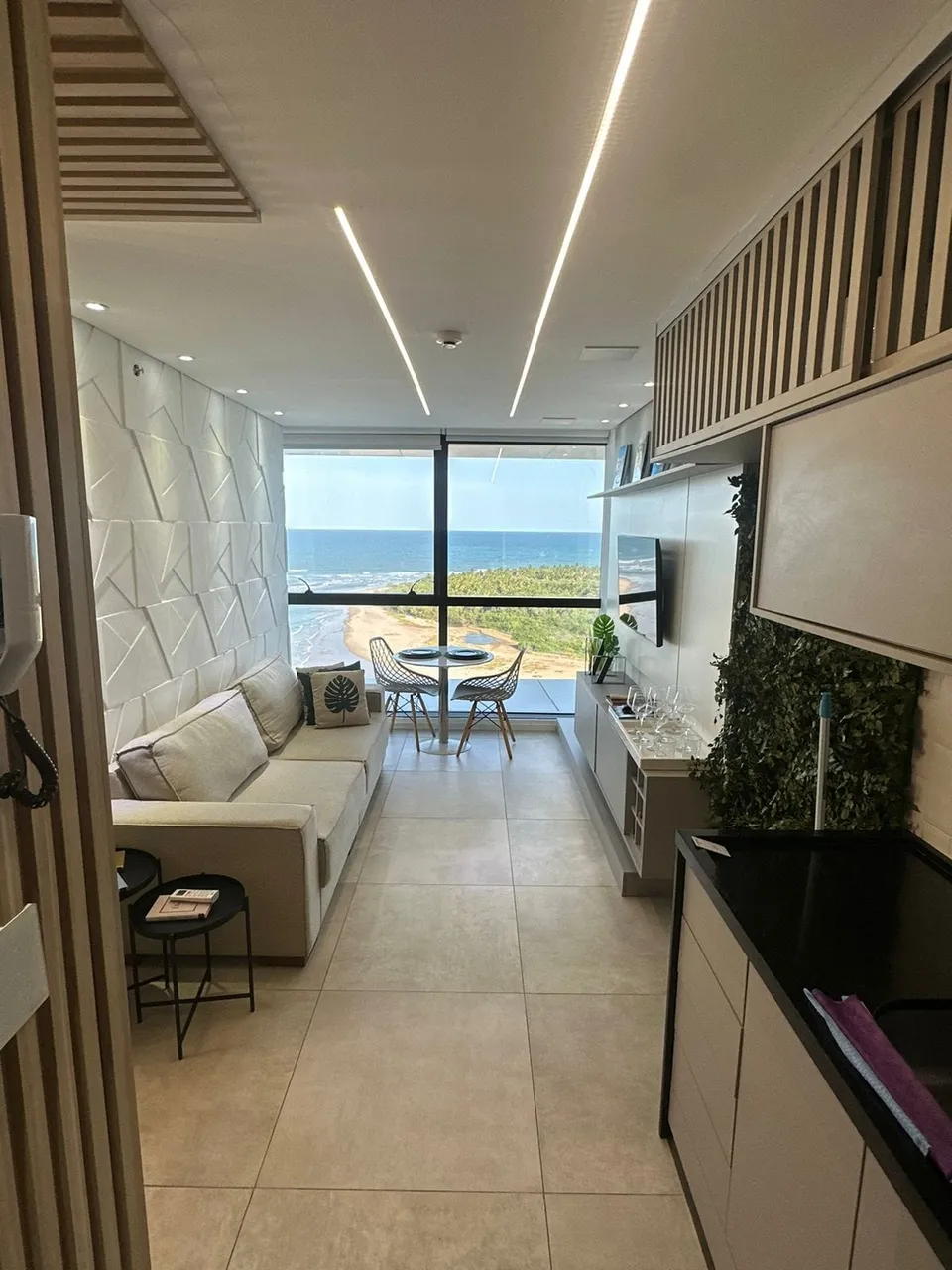 APARTAMENTO PARA ALUGUEL DE LUXO NA BEIRA MAR 1 QUARTO SEPARADONASCENTE VISTA MAR REFORMAD