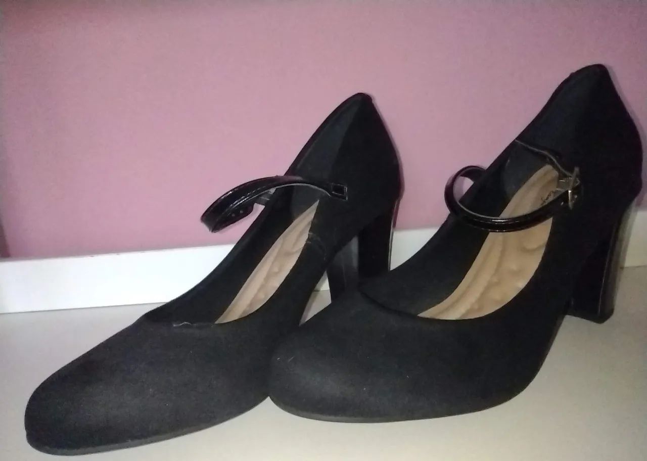 Sapato Boneca  não troco/não abaixo valor. - Foto 2