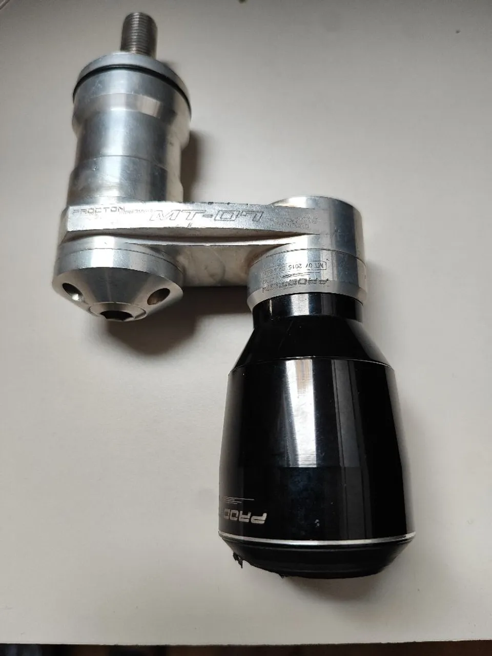 Slider Procton MT-07 SOMENTE Lado ESQUERDO