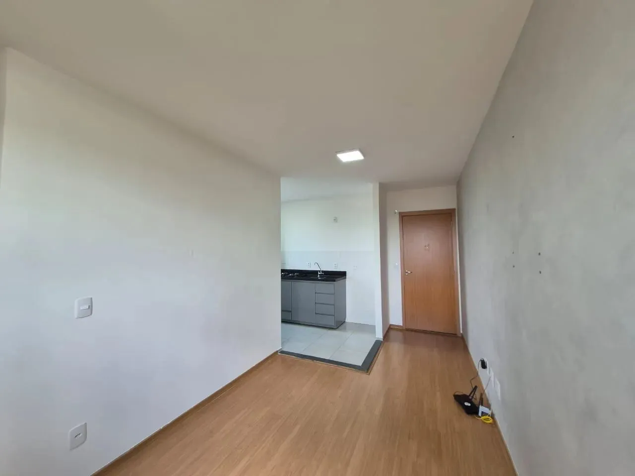Imóvel para aluguel tem 59 metros quadrados com 2 quartos