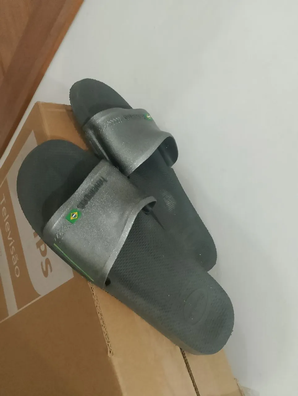 Chinelo Havaianas Masculino Cinza/Prata
