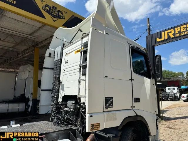 volvo fh 380 toco 4x2 ano 2005 câmbio manual - Foto 8