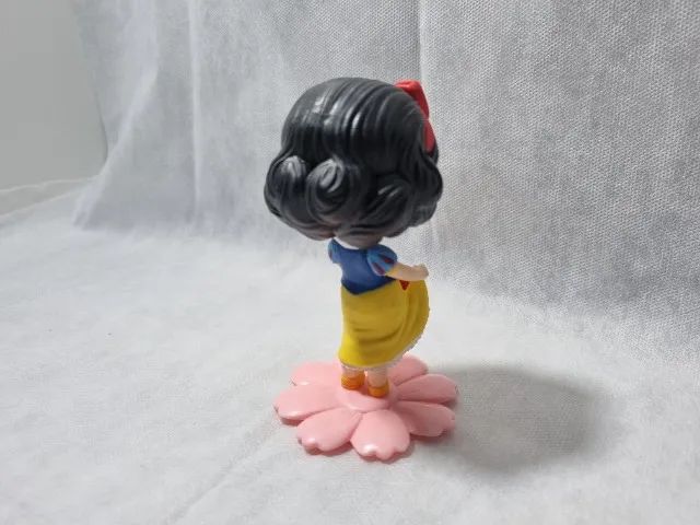 Boneca - Branca De Neve - 11 Cm Disney - Foto 2