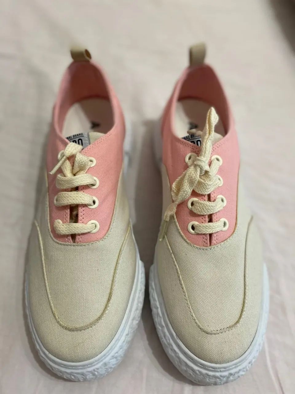Desapego Tenis Aero Postale 38 Bege e Rosa NOVO