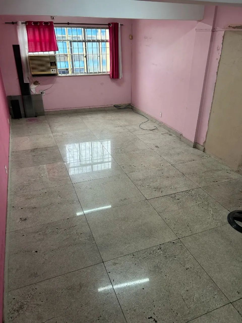 Vendo sala comercial no centrão de Nilópolis - Foto 2