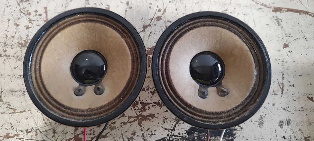 Par auto falante pra rádio vintege 3 polegadas 6-ohms 3 whats veja