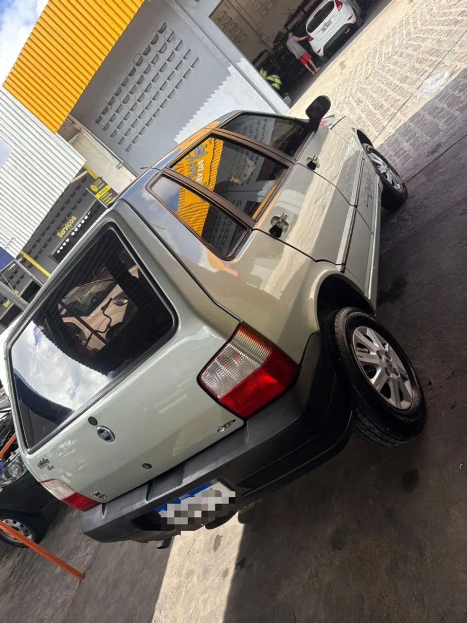 Fiat Uno mile Fire 1.0 flex 