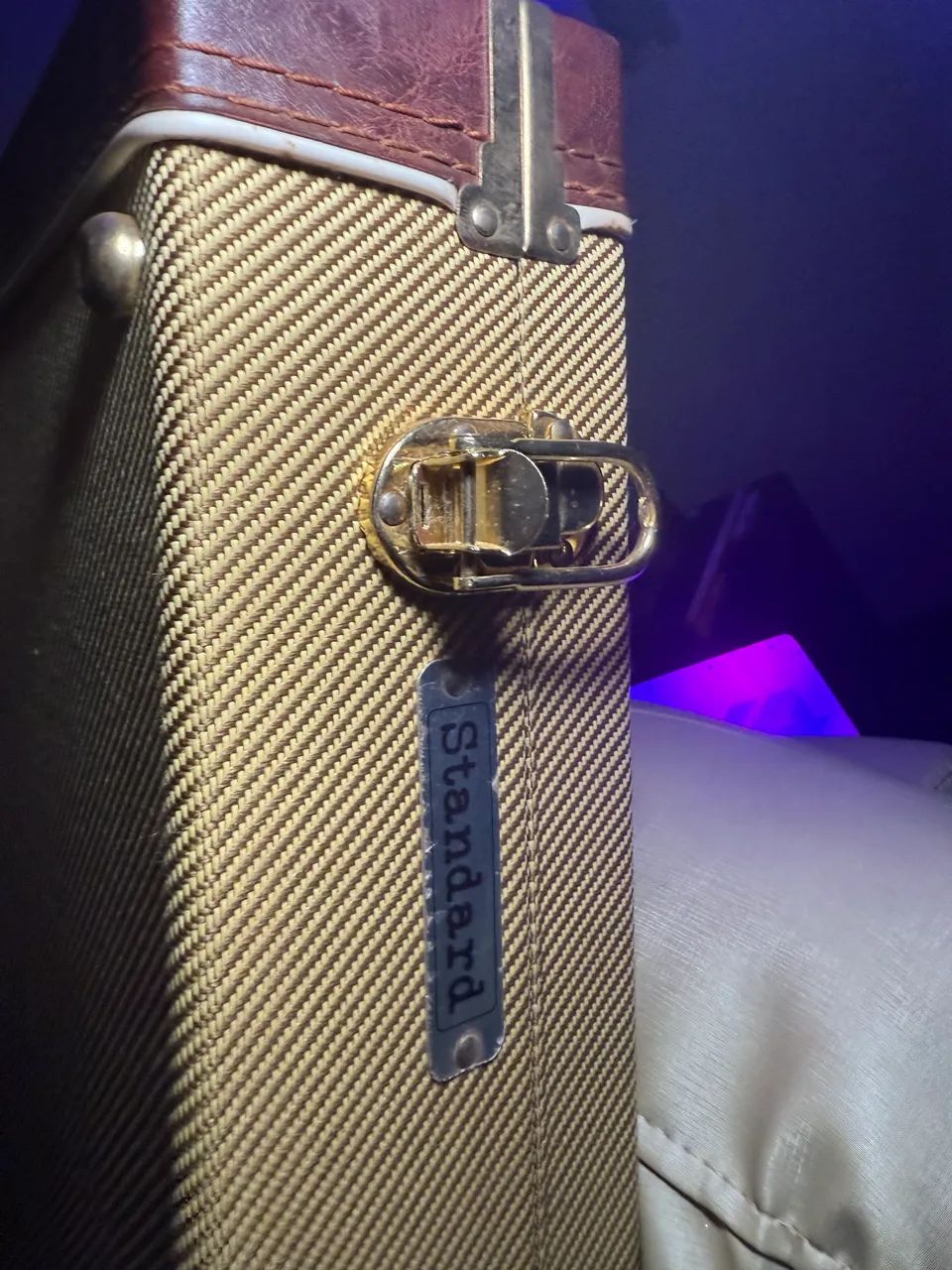 Guitarra  Telecaster com Case de luxo  - Foto 5