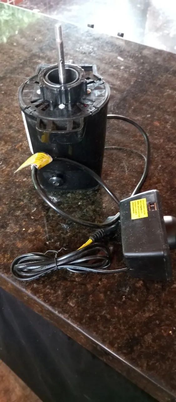 Motor de Ventilador de parede bivolt 