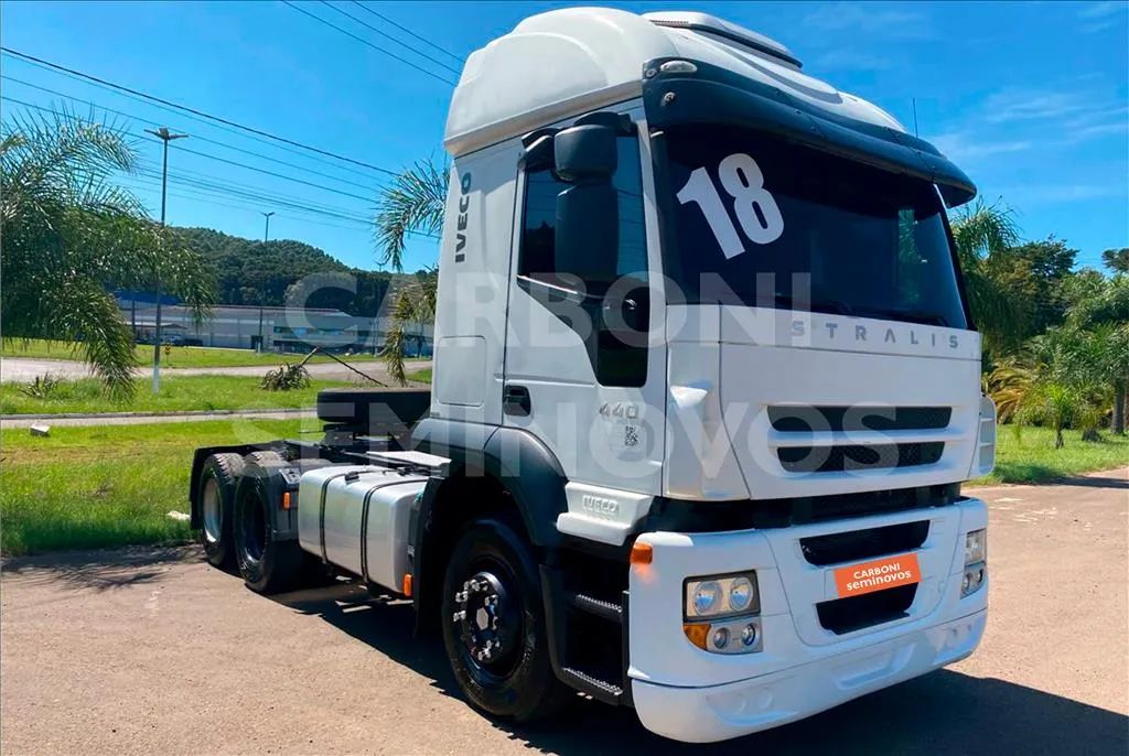 IVECO STRALIS 600S44T 6X2, ANO 2017/18 - Foto 3