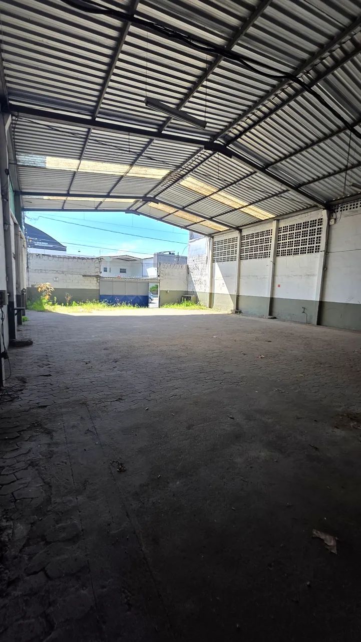 GALPÃO COBERTO/LOTE 400m² NA SERRA ES