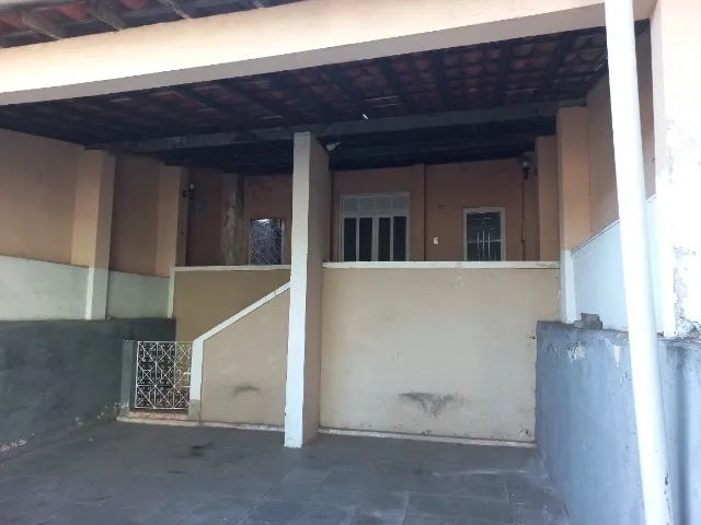 VENDO CASA 3 QUARTOS - BAIRRO GARCIA - SALVADOR