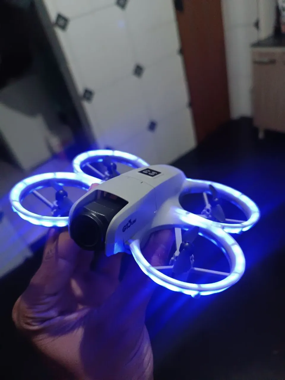 Drone com luzes LED - GT3 Mini