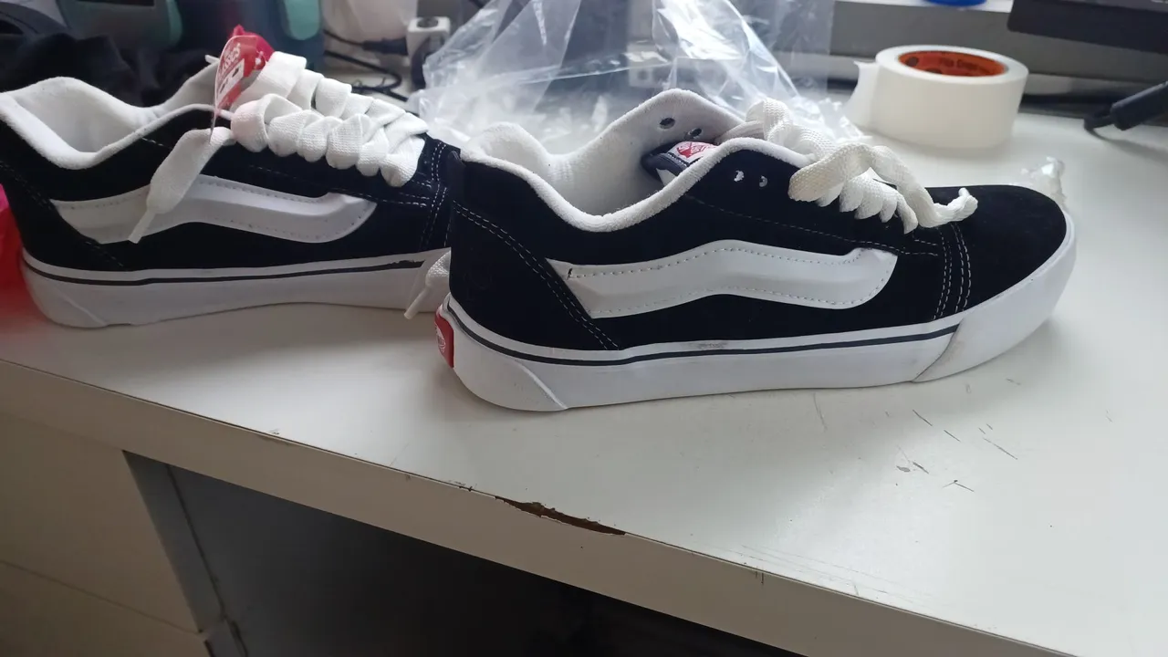 Tênis Vans Old Skool Preto e Branco