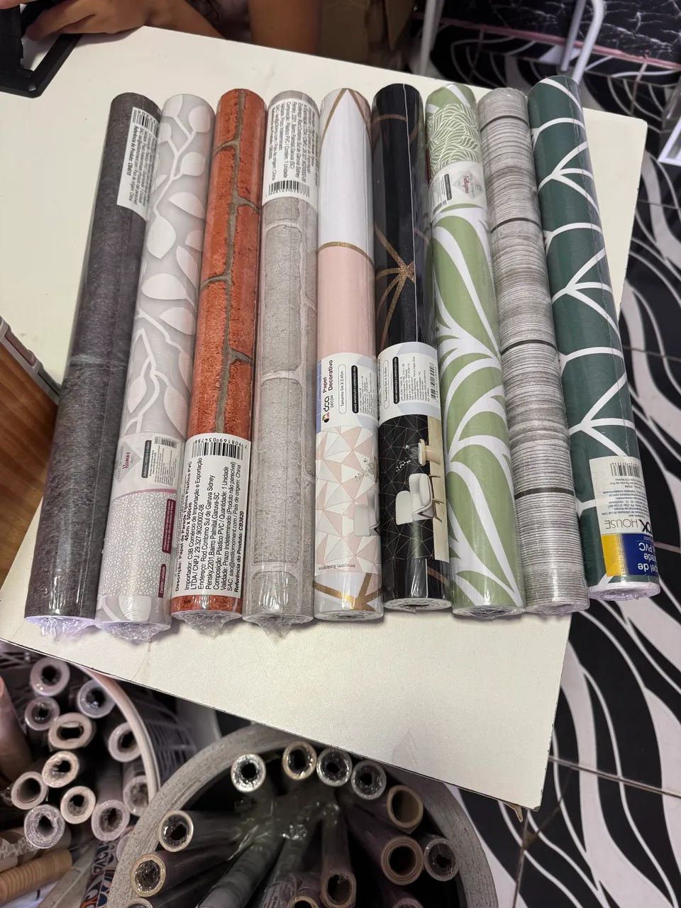 Aplicação de papel de parede - Foto 6
