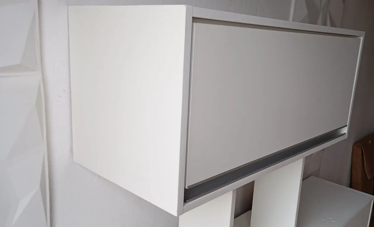 Armário multiuso, báscula, MDF 15mm, sob encomenda