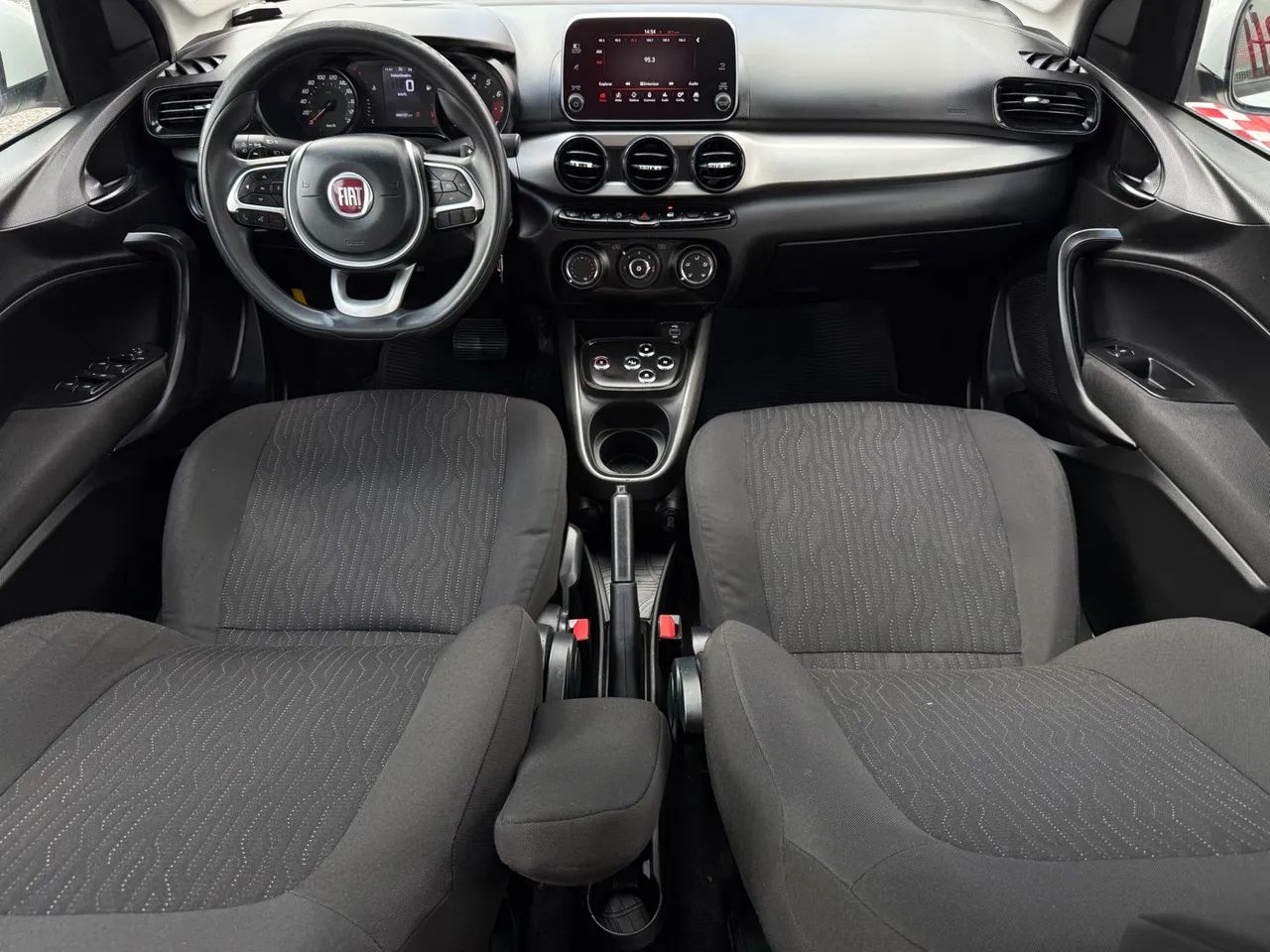 Cronos Drive 1.3 GSR 2019 ( Único Dono ) - Foto 5