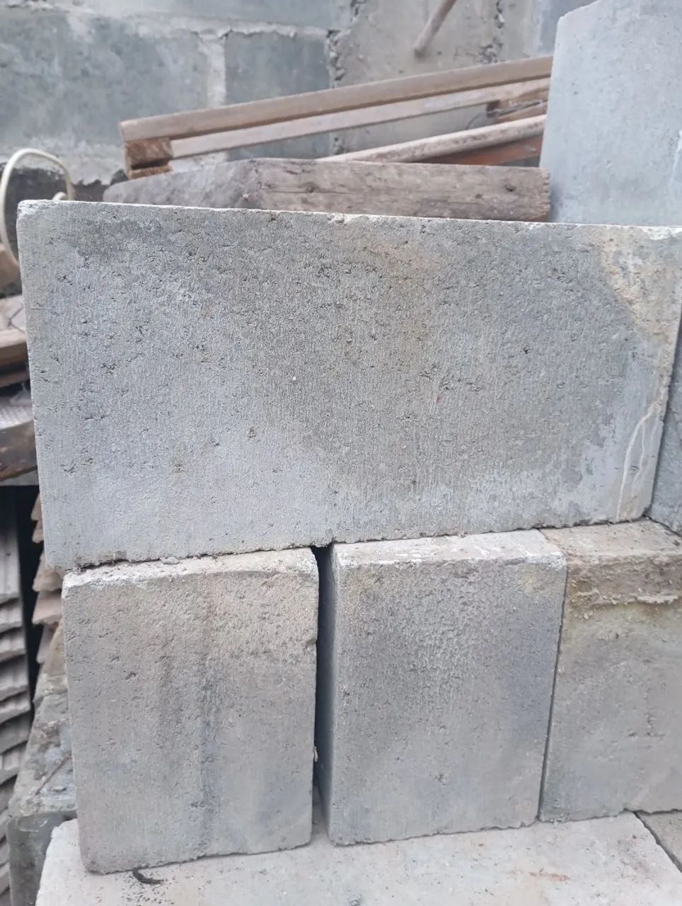 90 Blocos estrutural  de cimento  64840817406465121