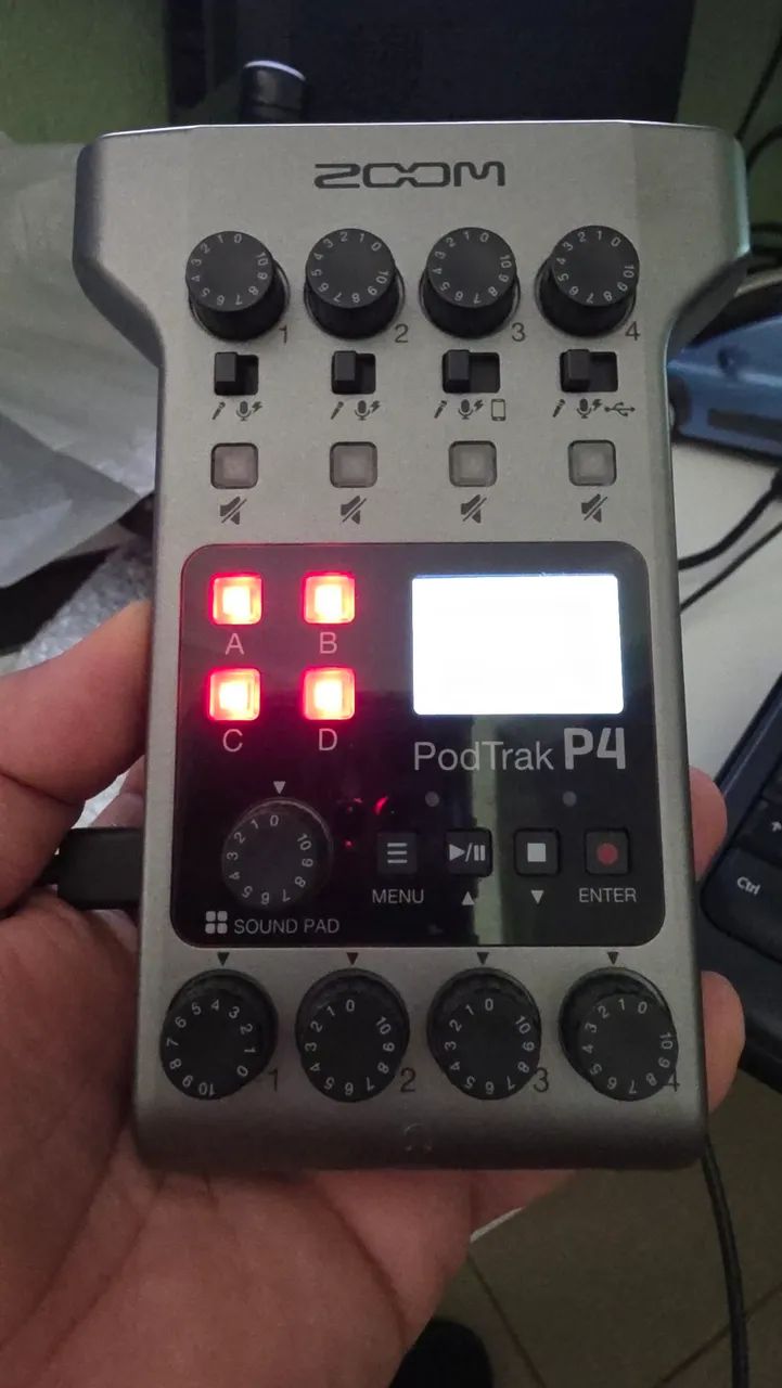 Gravador Zoom PodTrak P4 - Foto 5
