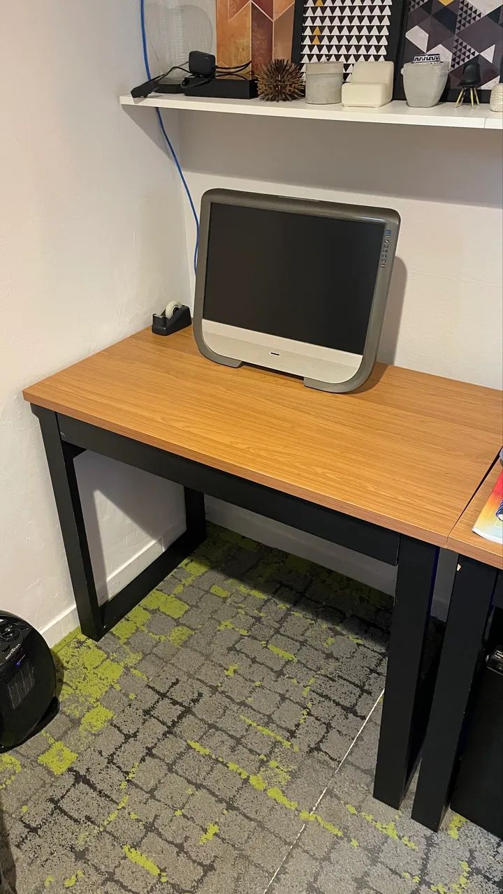 Office desk with drawer64330588124547122