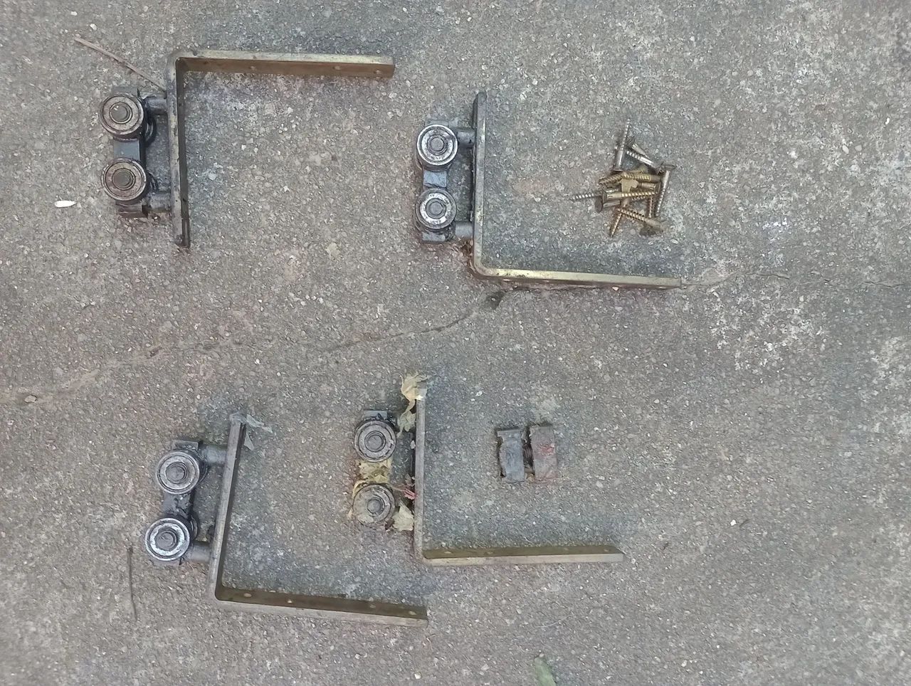 Porta de correr de madeira.