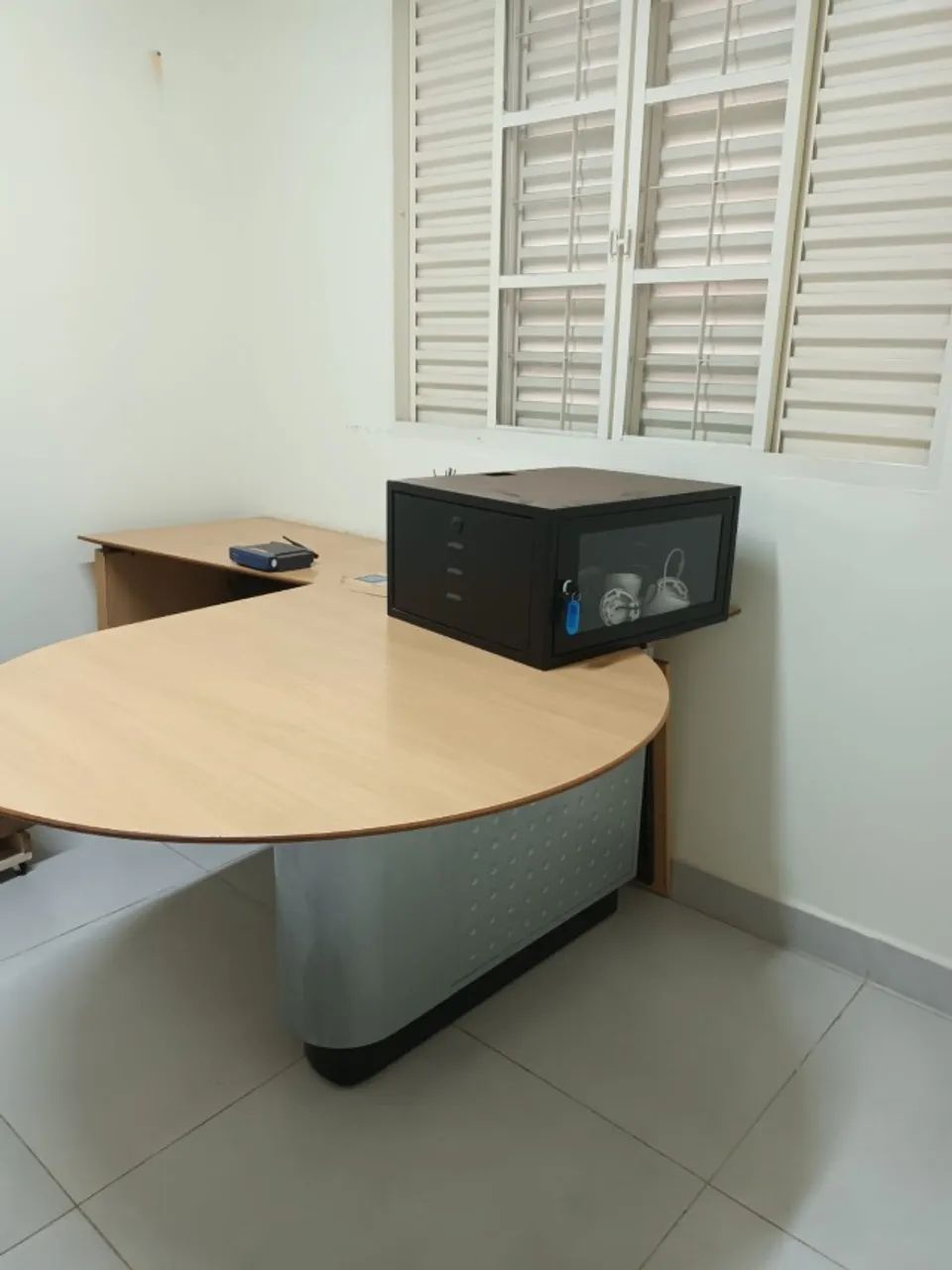 Desktop Table64872126613506121