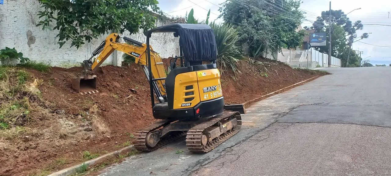 Mine escavadeira bob cat