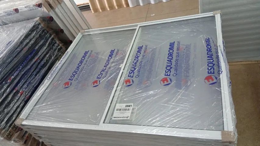 ESTILO E QUALIDADE - JANELA ALUMÍNIO BRANCA C/ VIDRO A PARTIR DE 179,90