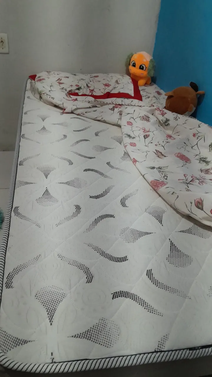 Colchão de solteiro com design moderno e conforto garantido