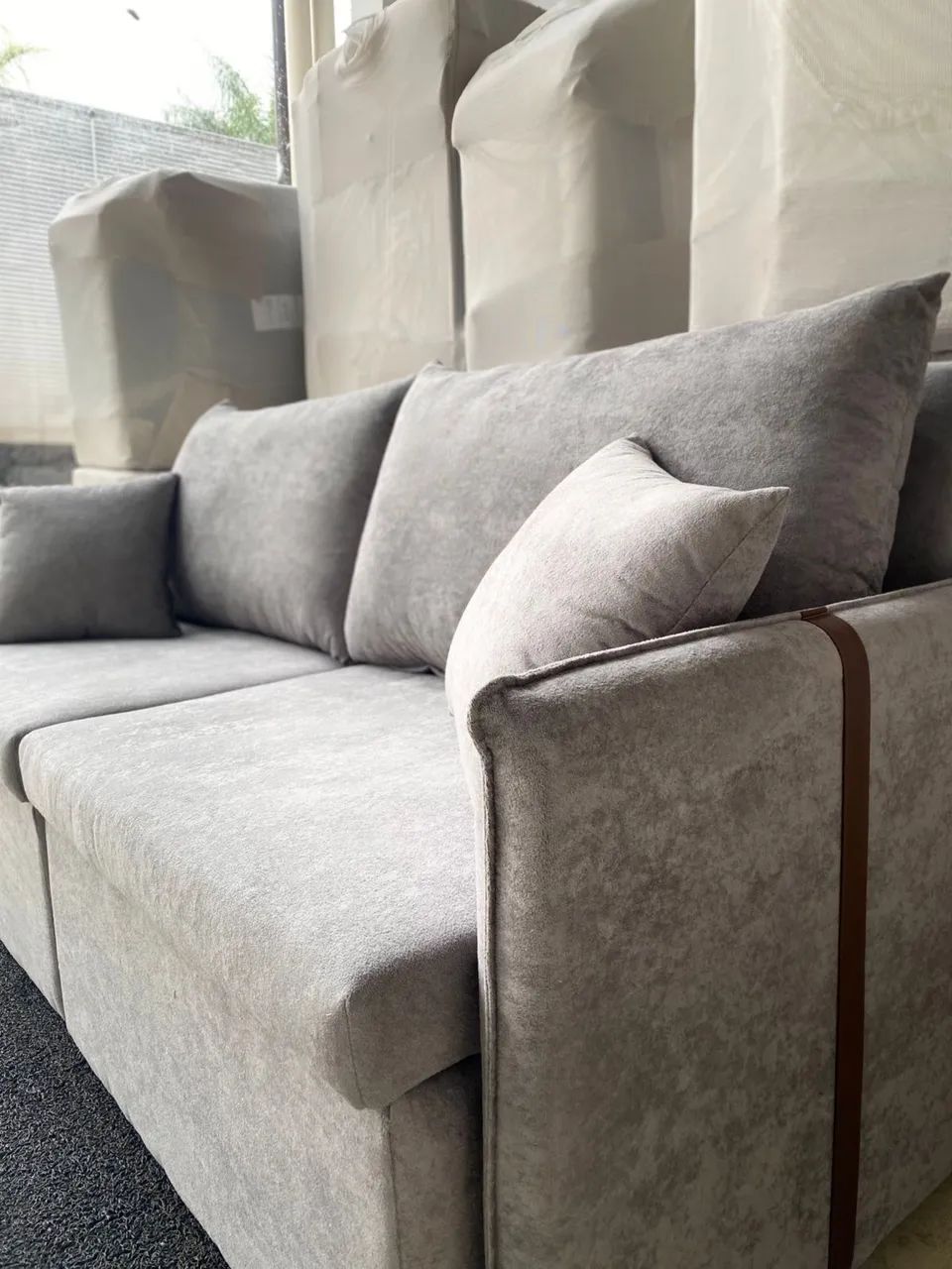 Sofá Dubai bouclê 1,60 mts  - Foto 4