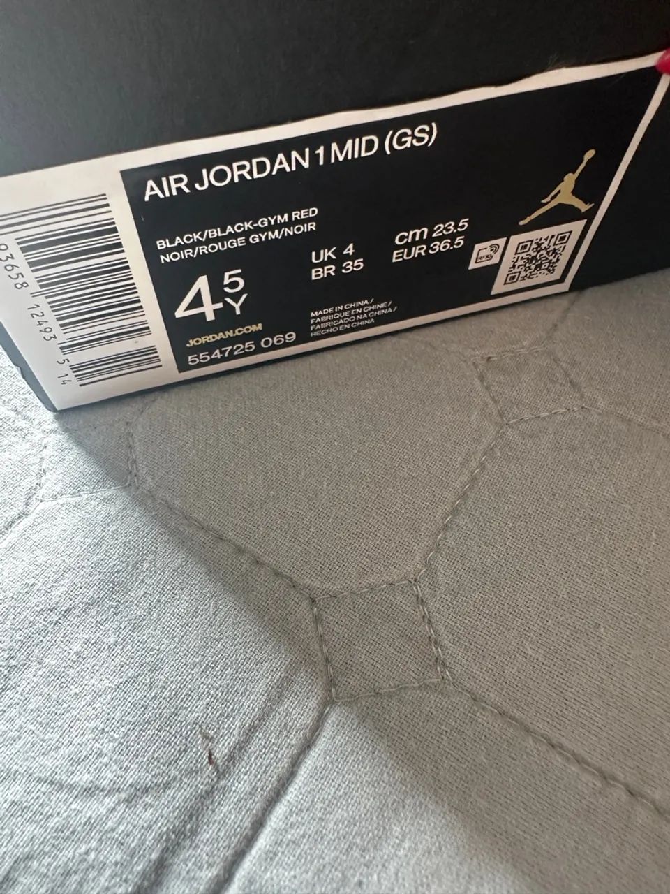Air Jordan 1 Mid (GS) - Tamanho 35