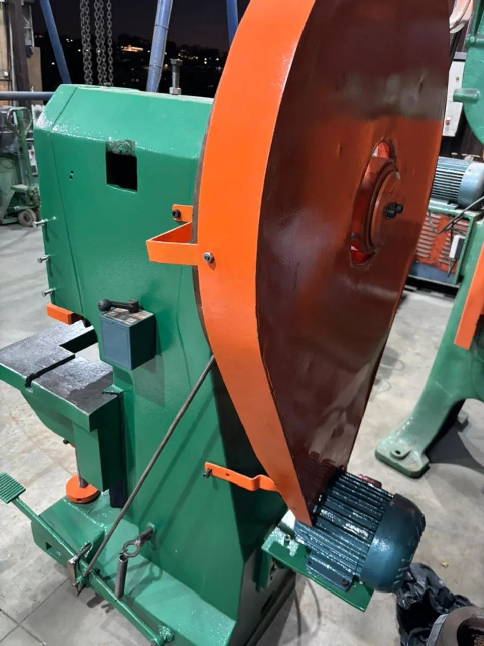 Prensa Excêntrica 25 Ton Retrofitada - Foto 5