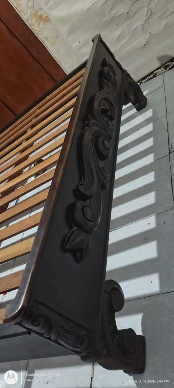 Cama de madeira maciça  - Foto 4