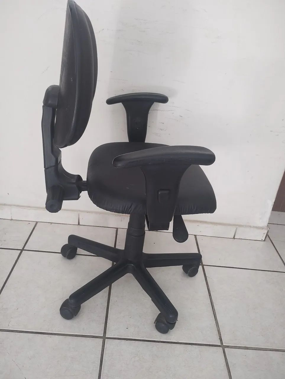 Cadeira de escritório  - Foto 4