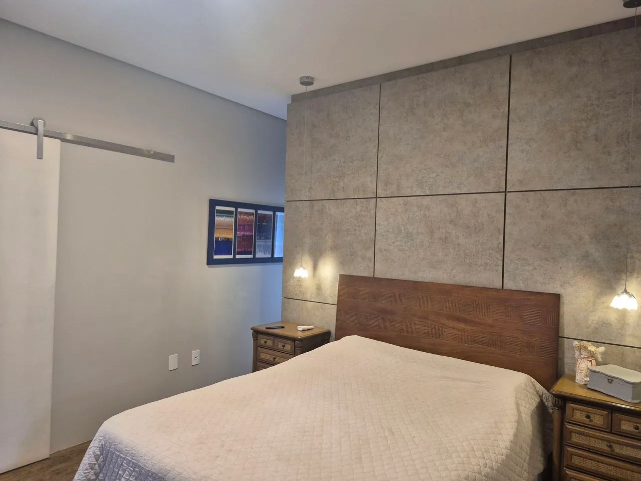 Cabeceira moderna madeira maciça cama Queen  - Foto 2