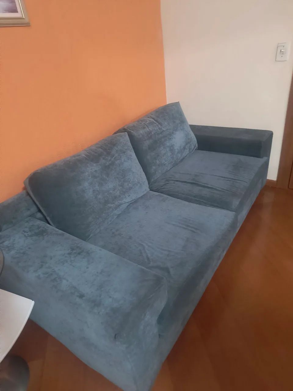 Sofá dois lugares cinza ótimo estado....