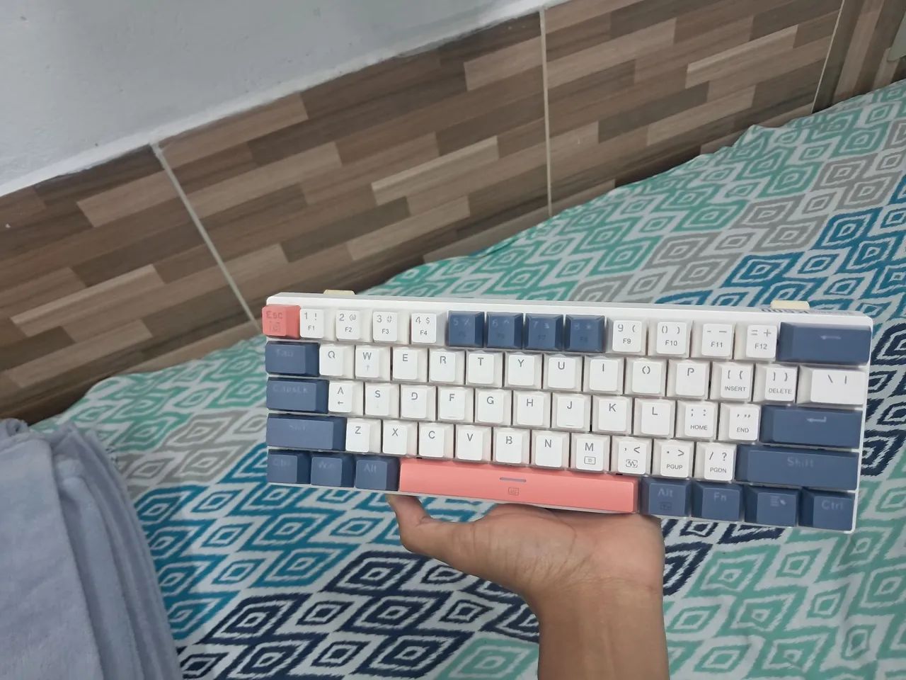 Teclado Mecânico 60% (Switch RED) - Foto 4