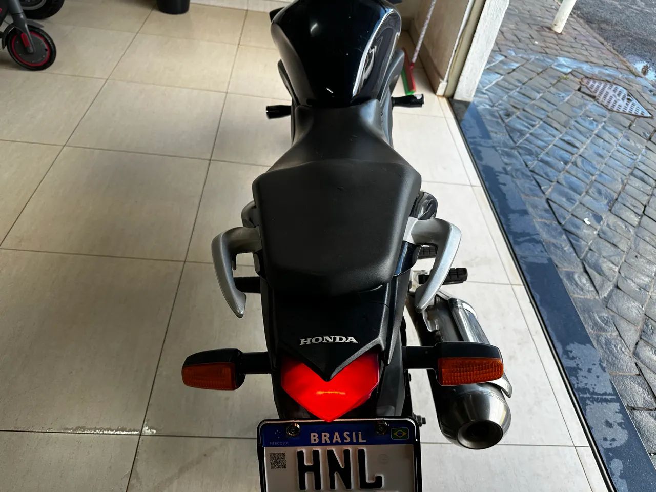 CB 300R 2012 - Foto 3