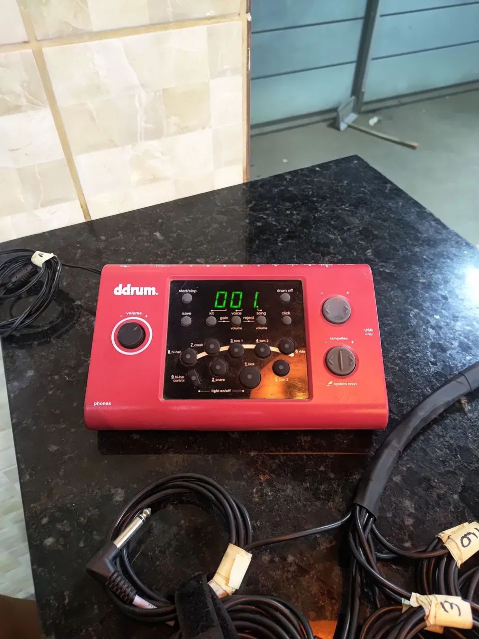 Módulo DDrum DD1M + 9 cabos P10 - Bateria eletrônica - Foto 5