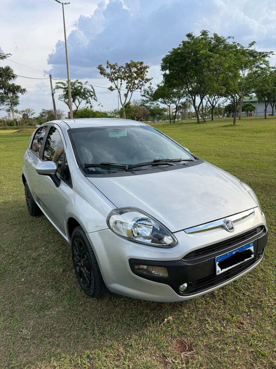 Fiat Punto 1.4 FIRE FLEX 8V 5P 2015