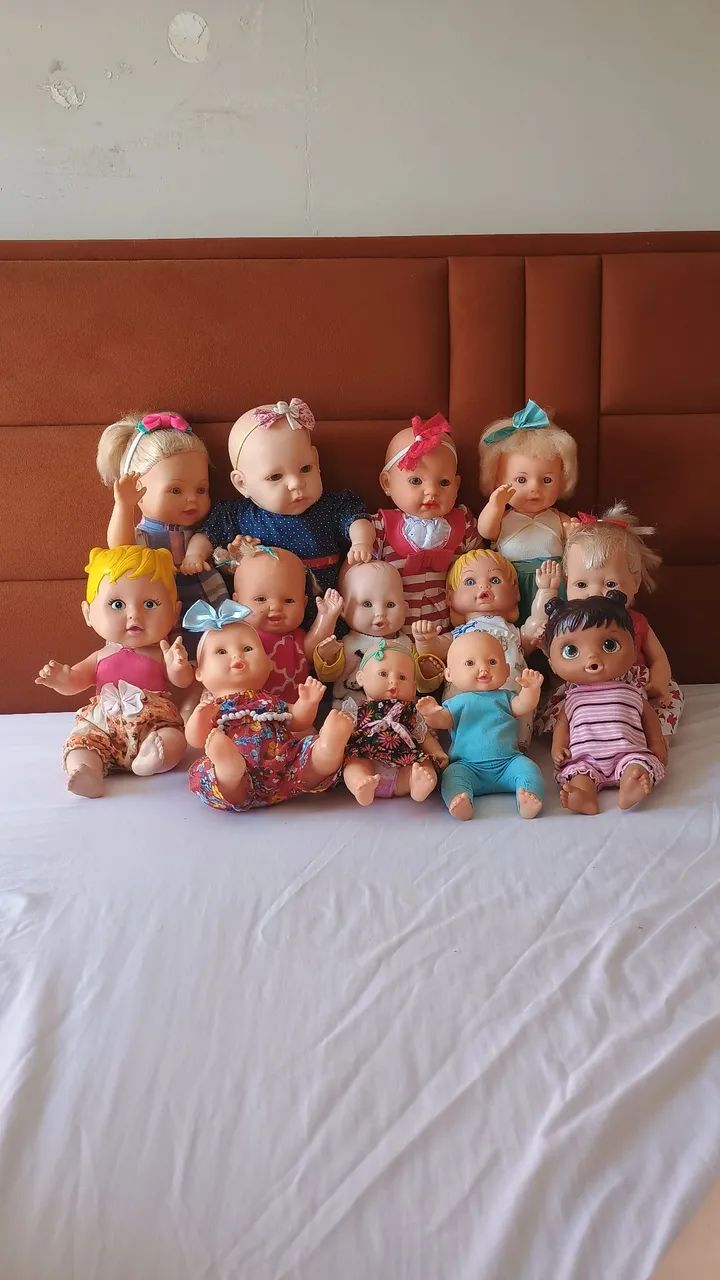 Lotão com várias bonecas para restauro - Foto 2
