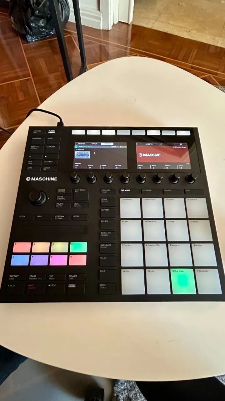 Maschine Mk3 Native Instruments (nao Akai mpc) ZERADA! Garantia