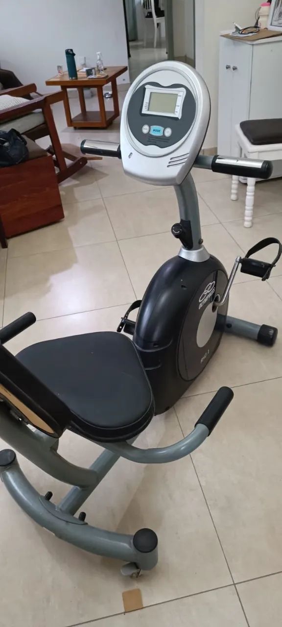 BICICLETA ERGOMÉTRICA