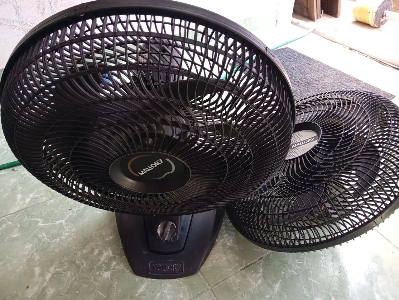 Ventilador com defeito.